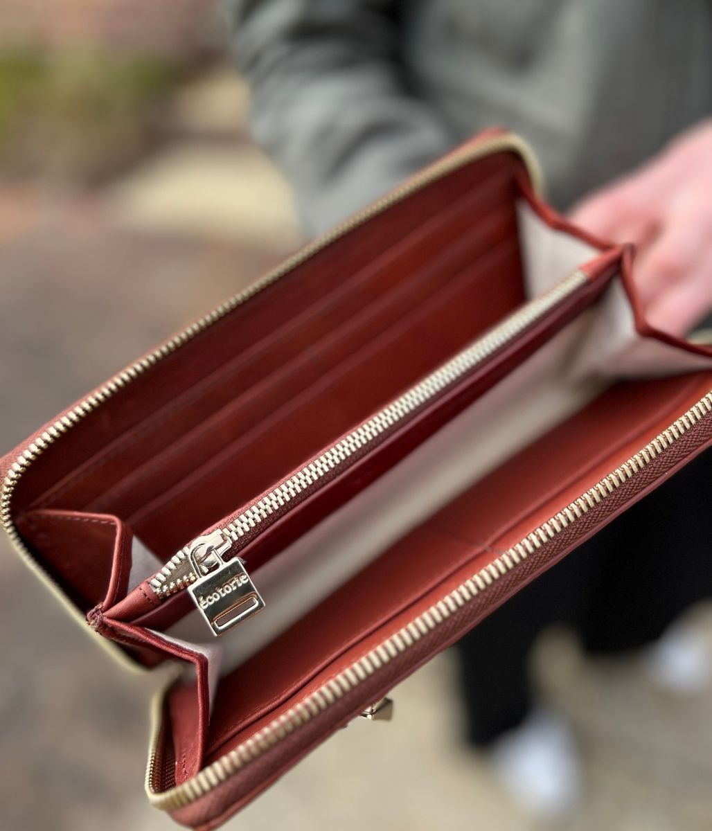 Brown Ecotorie Premium Leather Boxed Purse
