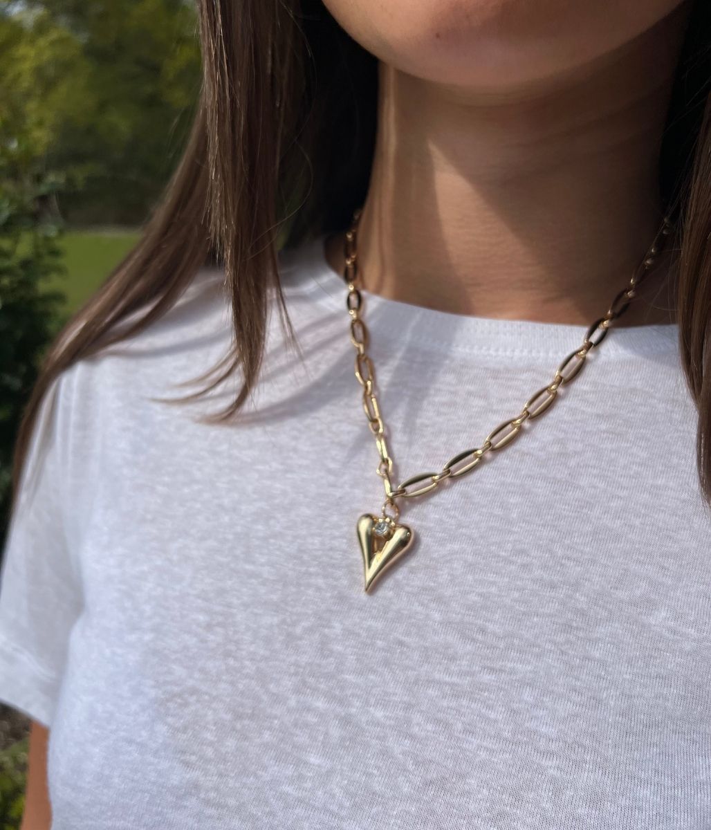 Gold Heart Chunky Chain Necklace