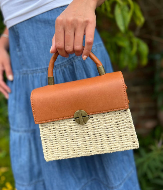 Ecru Basket Weave Raffia Box Bag