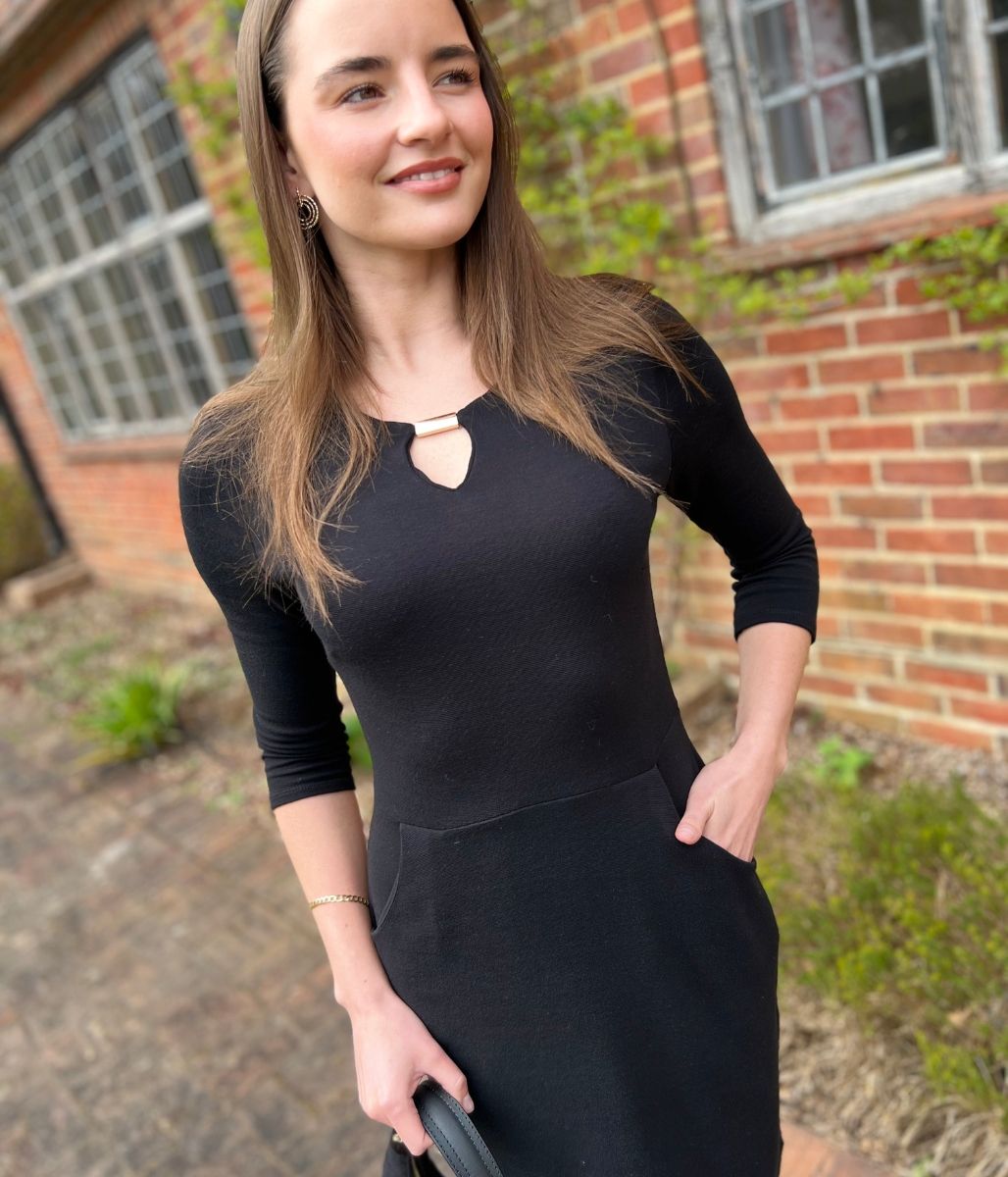 Black Keyhole Detail Dress