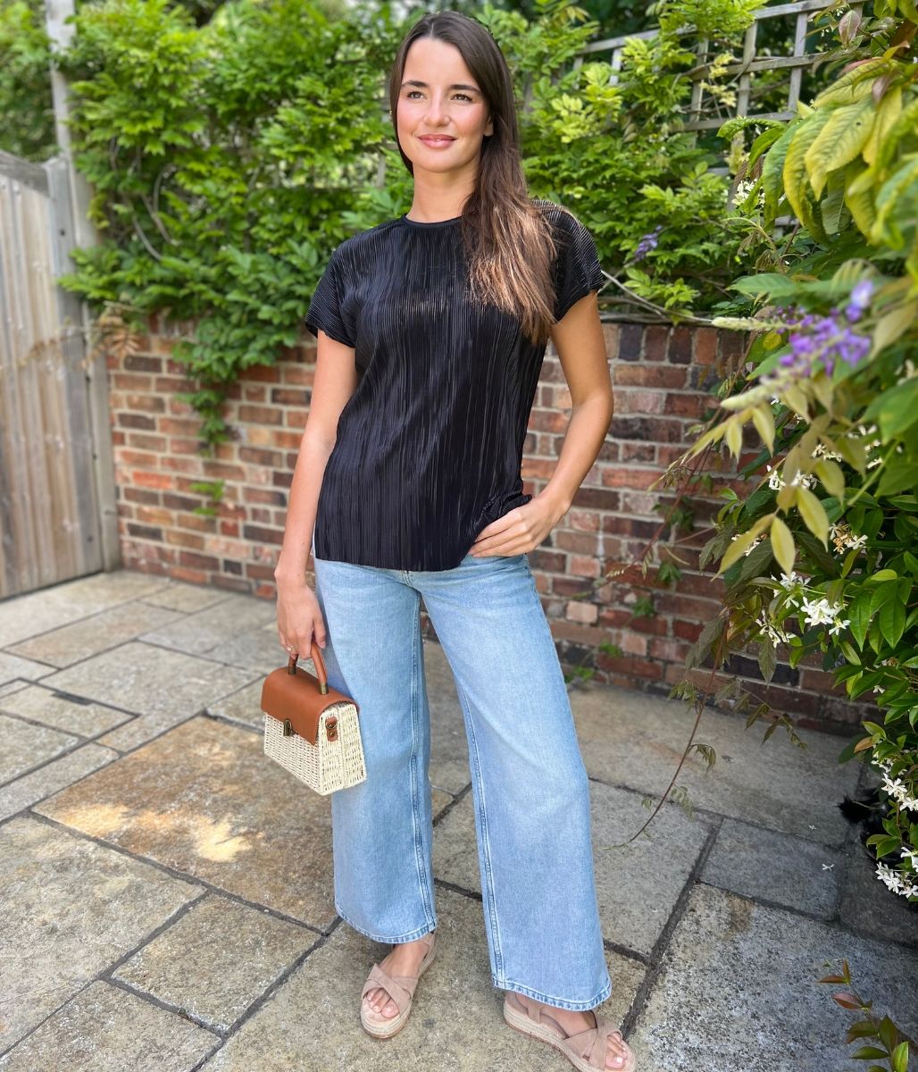 Black Plisse Top
