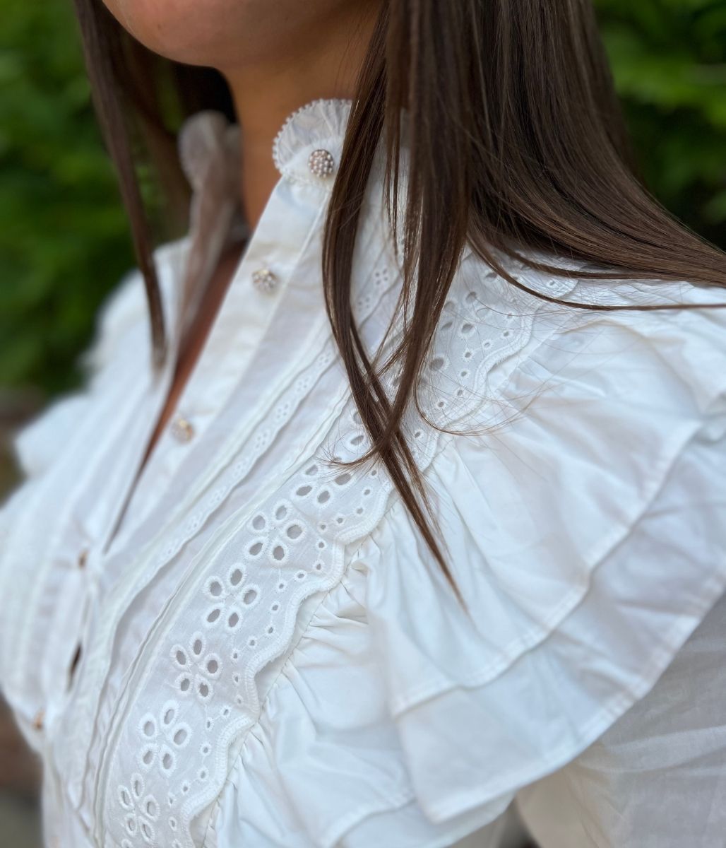 White Ruffle Broderie Puff Sleeve Blouse