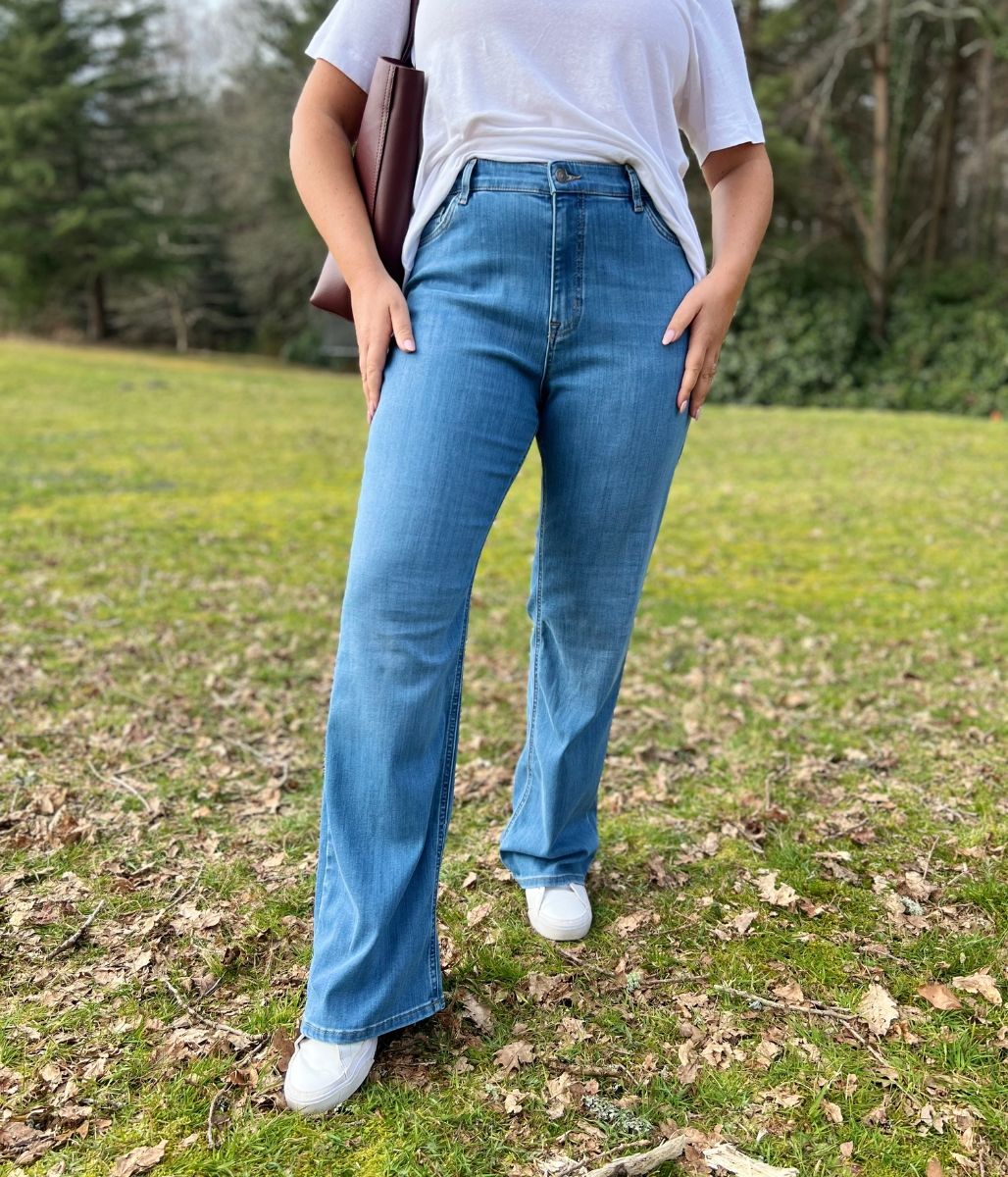 Blue High Waisted Flared Jeans
