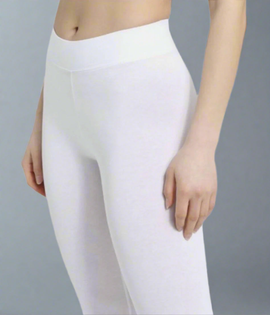 White Capri Stretch Leggings