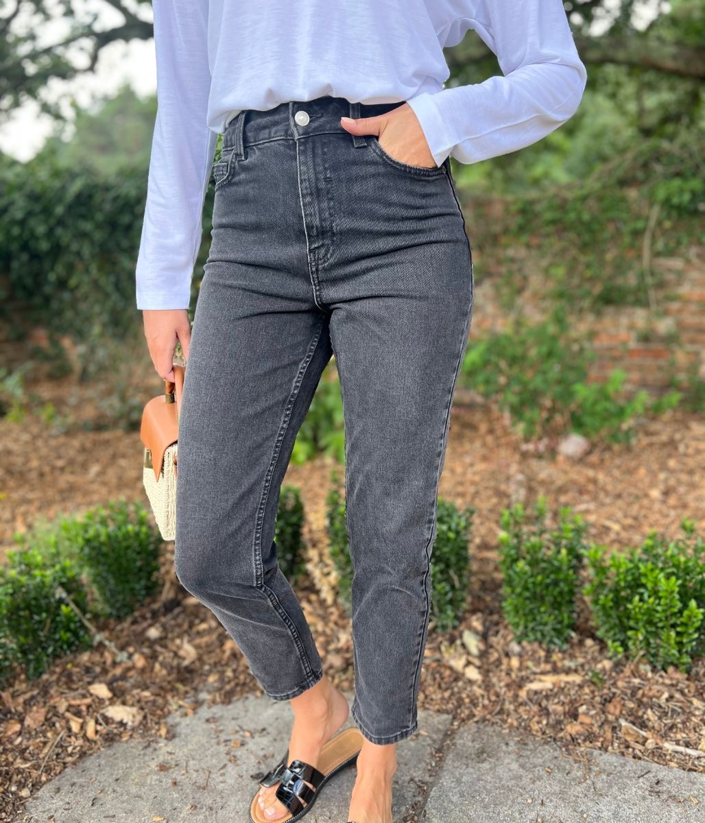 Washed Black Tori Slim Fit Mom Jeans