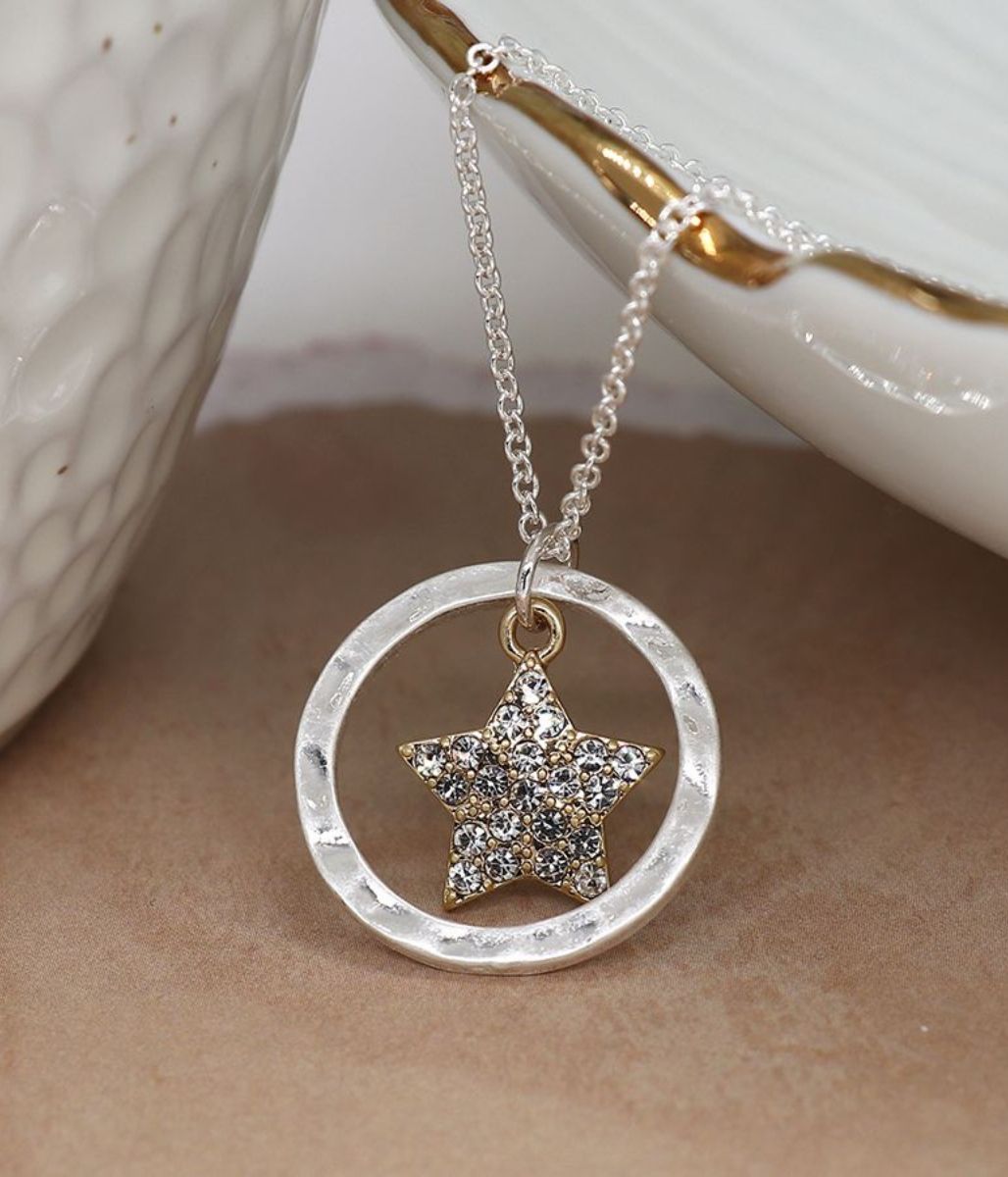 Pom Hammered Hoop Star Necklace